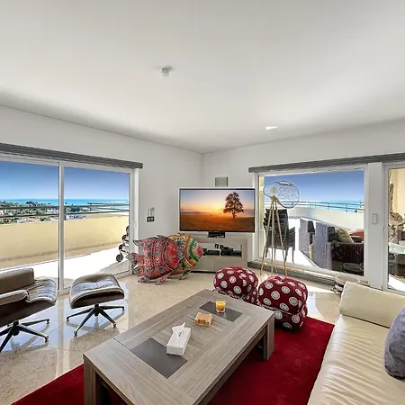 Luxury Penthouse Wstunning Sea Views, Walk To Gale Apartamento *