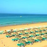 Appartement Luxury Penthouse Wstunning Sea Views, Walk To Galé *