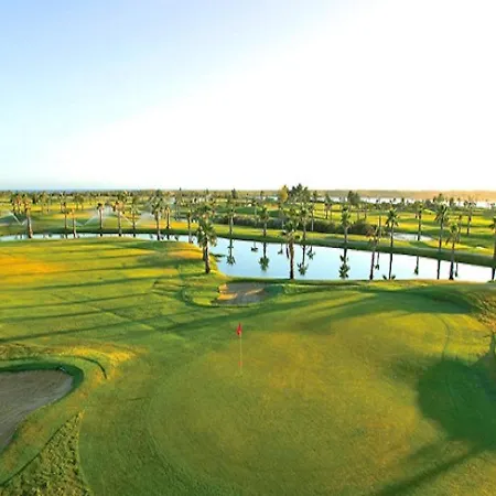 Luxury Penthouse Wstunning Sea Views, Walk To Galé