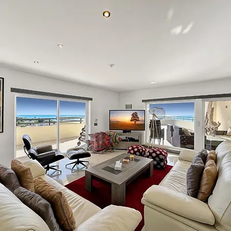 公寓 Luxury Penthouse Wstunning Sea Views, Walk To Gale 阿尔布费拉
