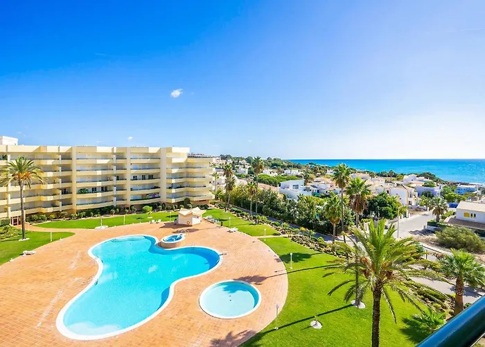 Luxury Penthouse Wstunning Sea Views, Walk To Gale * Albufeira