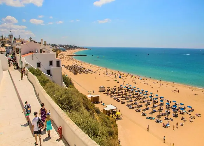 Luxury Penthouse Wstunning Sea Views, Walk To Gale Albufeira