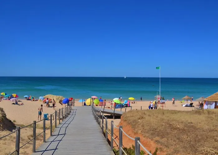 Luxury Penthouse Wstunning Sea Views, Walk To Gale Apartman Albufeira