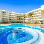 Luxury Penthouse Wstunning Sea Views, Walk To Gale *