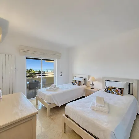 Luxury Penthouse Wstunning Sea Views, Walk To Galé Appartamento Albufeira