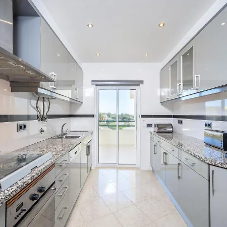 Luxury Penthouse Wstunning Sea Views, Walk To Gale Διαμέρισμα Αλμπουφέιρα