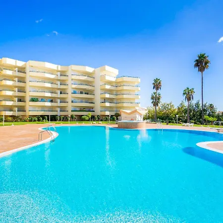 Luxury Penthouse Wstunning Sea Views, Walk To Gale Αλμπουφέιρα
